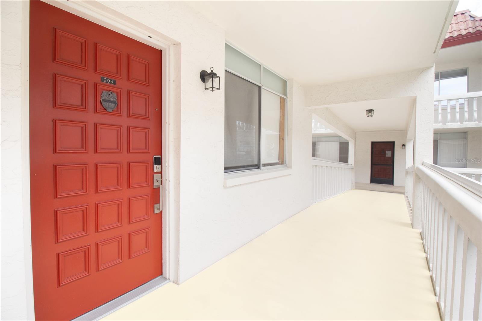 Image 3 of 51 For 2623 Seville Boulevard 203
