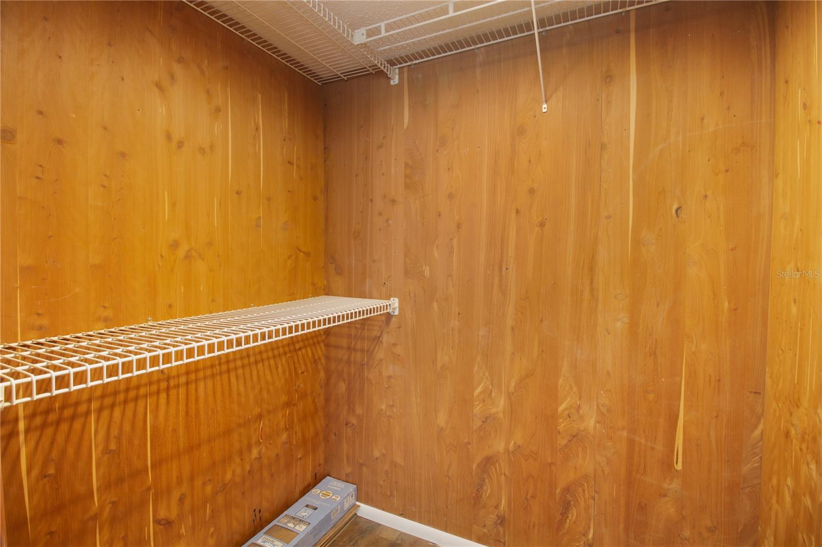 Image 32 of 51 For 2623 Seville Boulevard 203