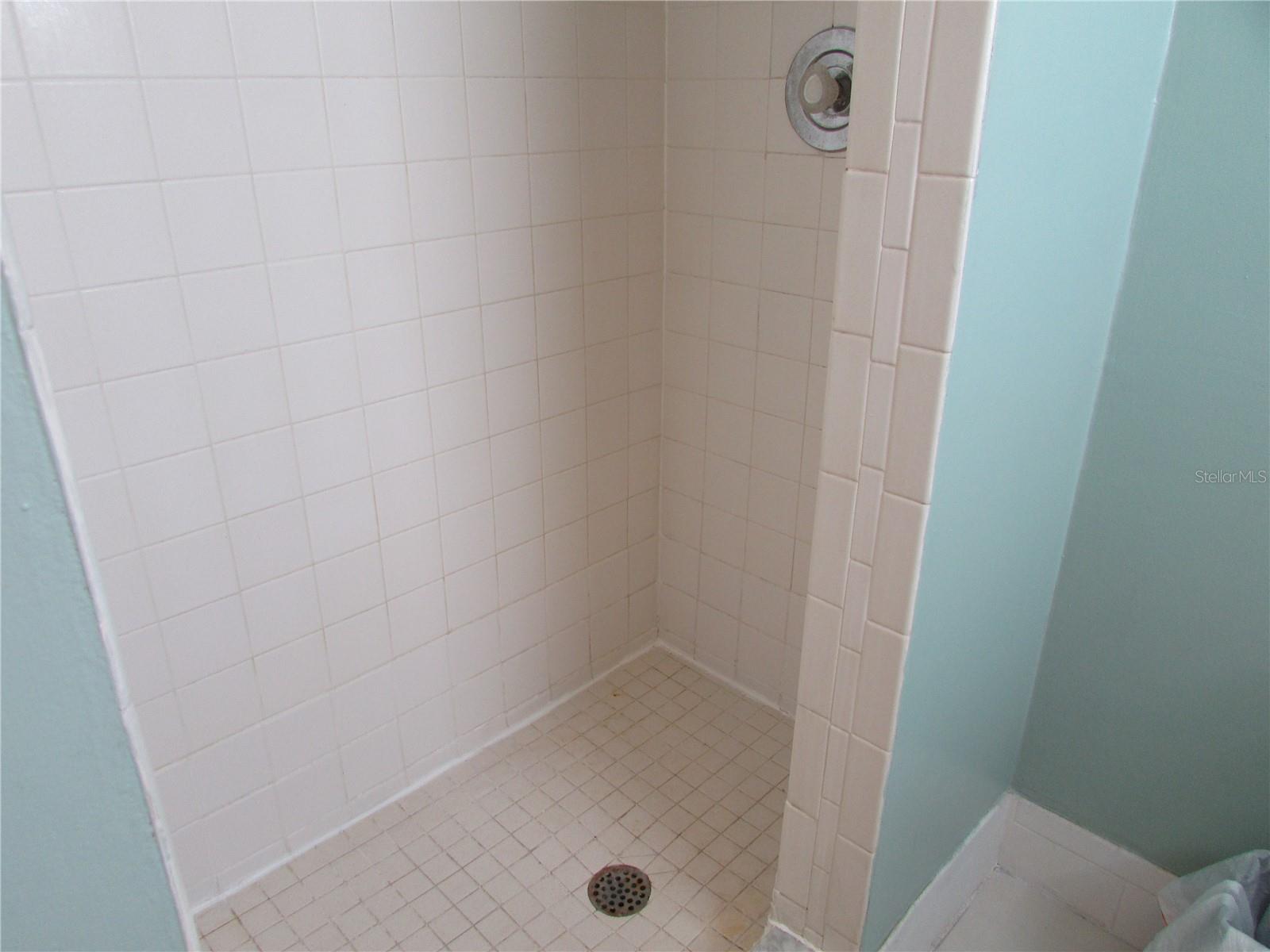 Image 11 of 18 For 3210 Gulf Boulevard 301