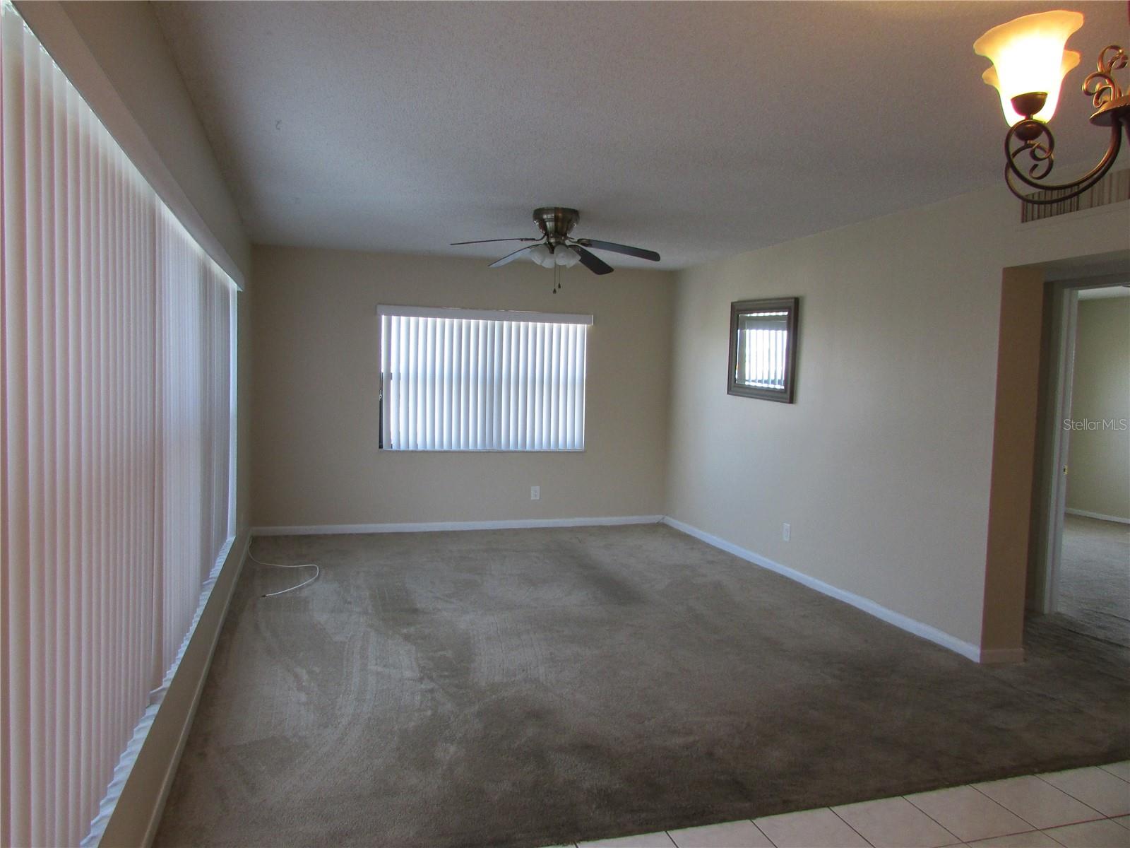 Image 2 of 18 For 3210 Gulf Boulevard 301