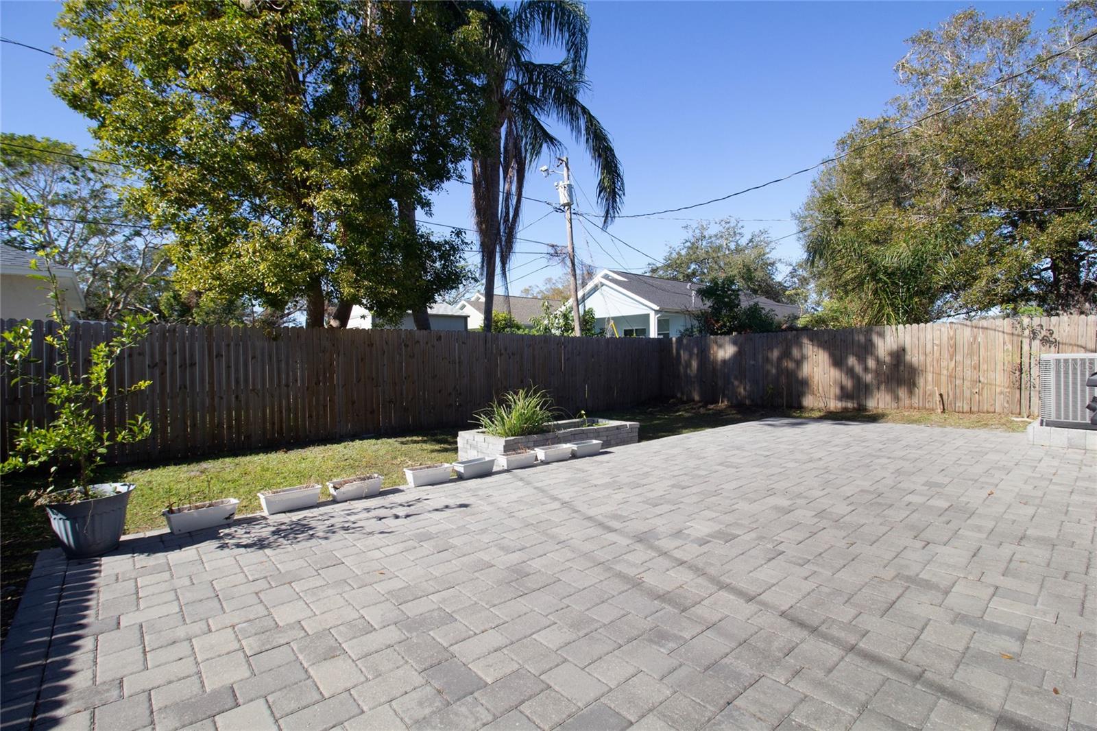 Image 31 of 40 For 5528 40th Street N