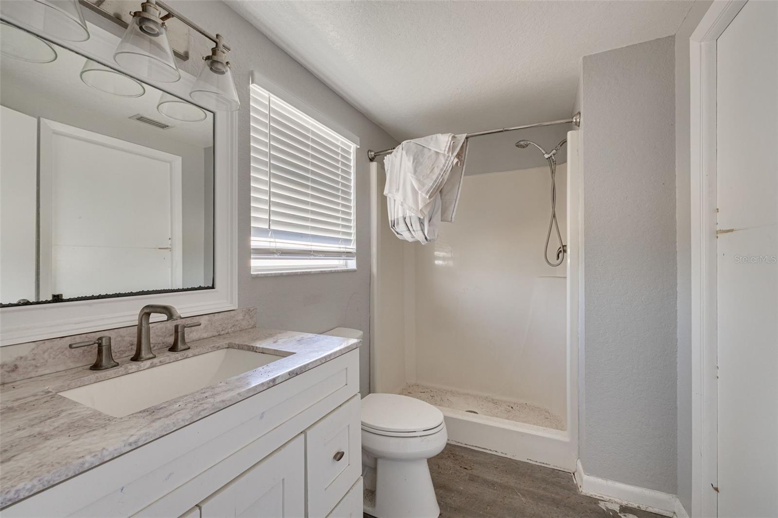 Image 11 of 28 For 508 2nd Street