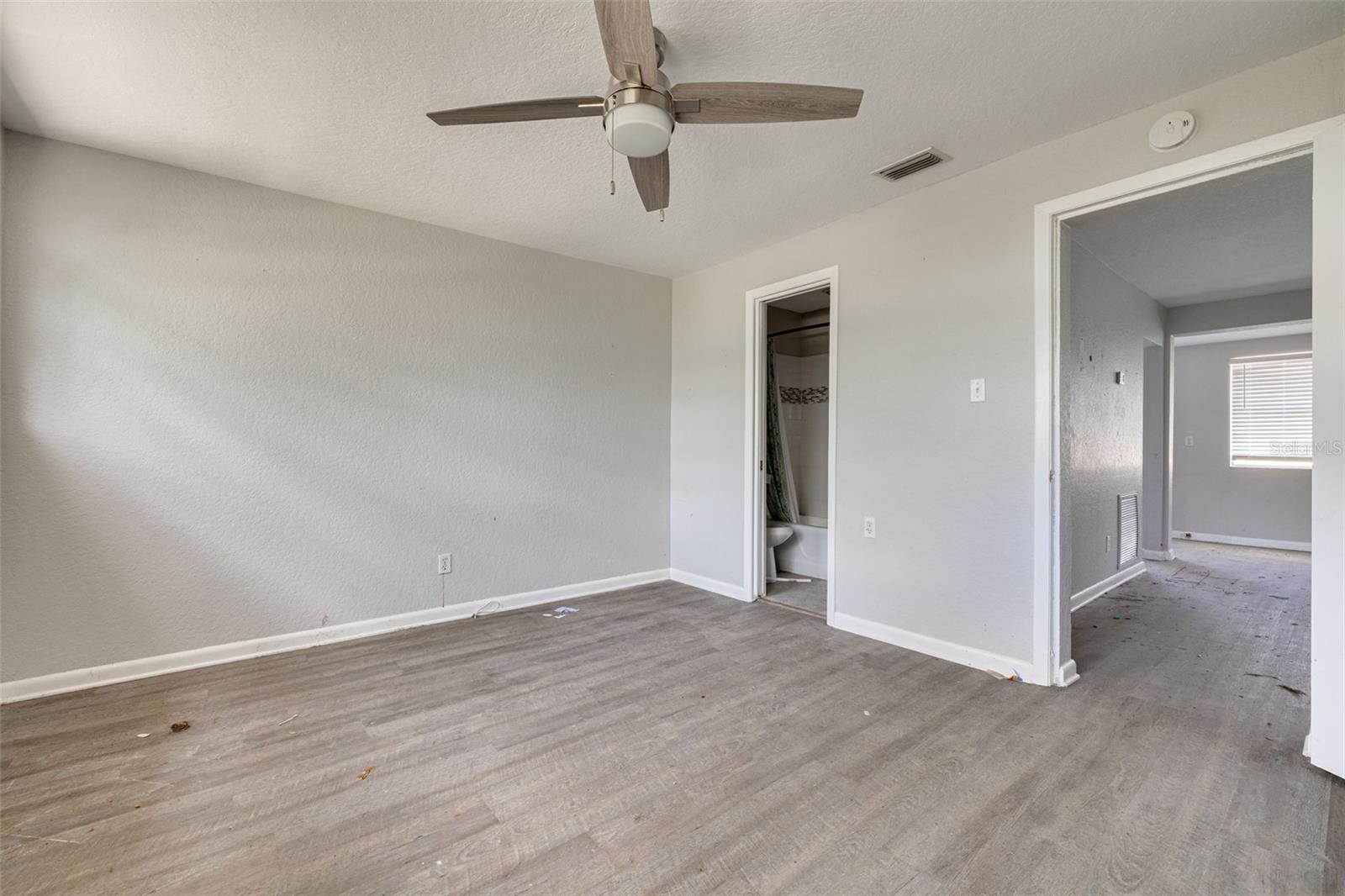 Image 14 of 28 For 508 2nd Street