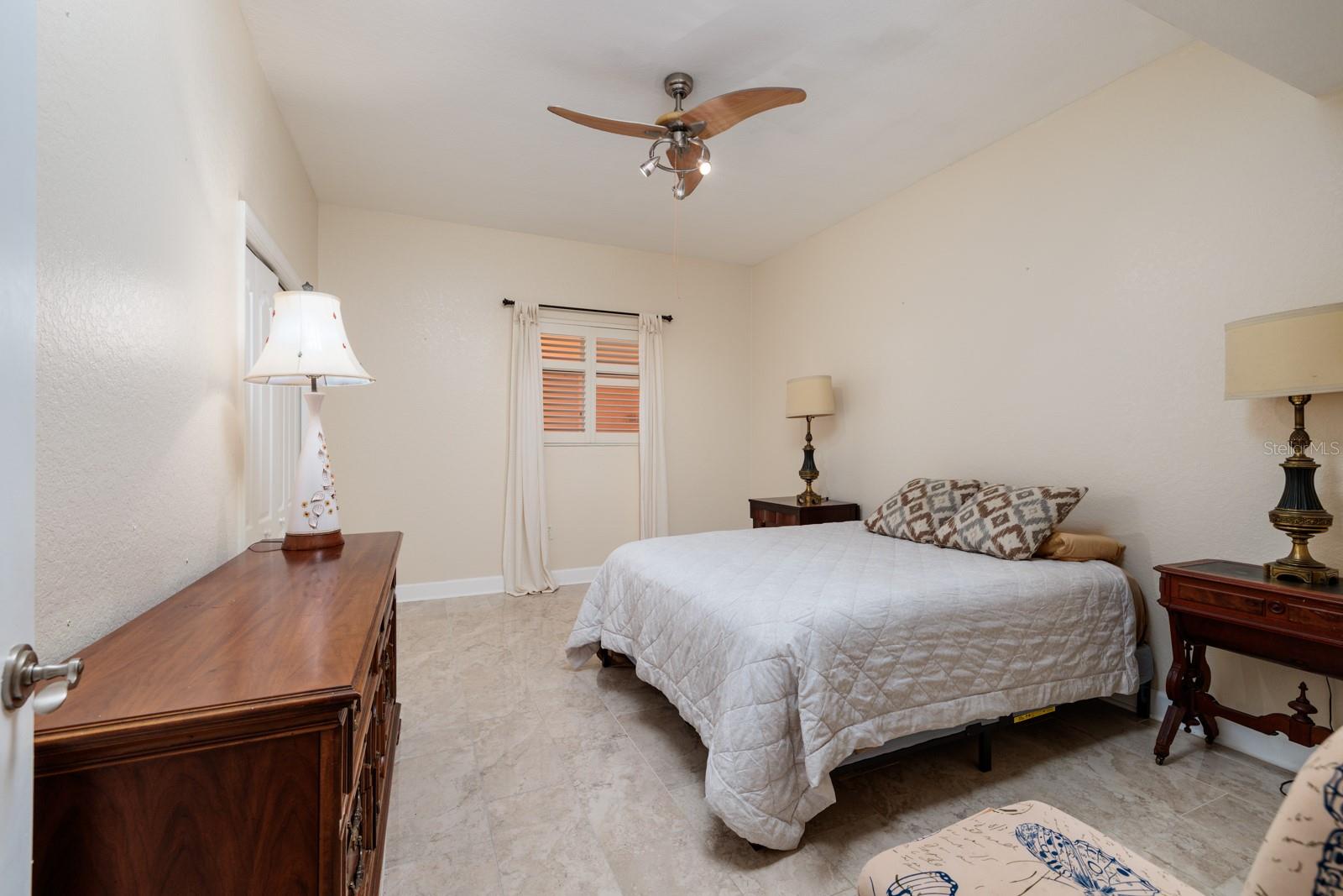 Image 28 of 39 For 12077 Gandy Boulevard N 333