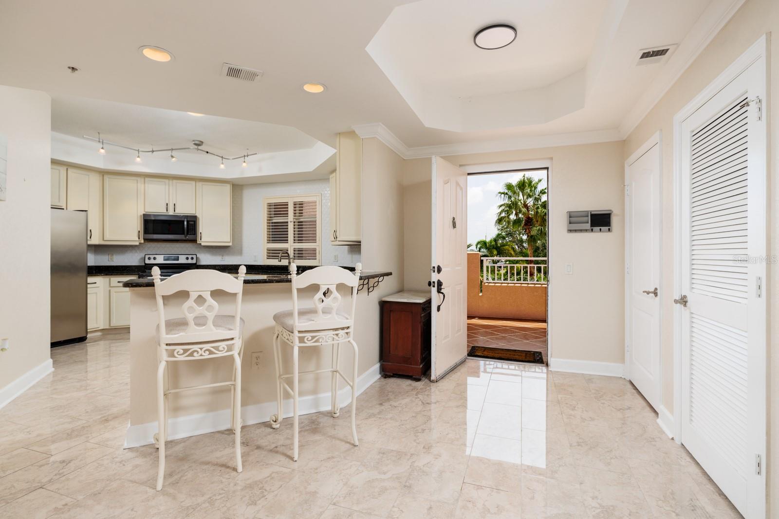 Image 6 of 39 For 12077 Gandy Boulevard N 333