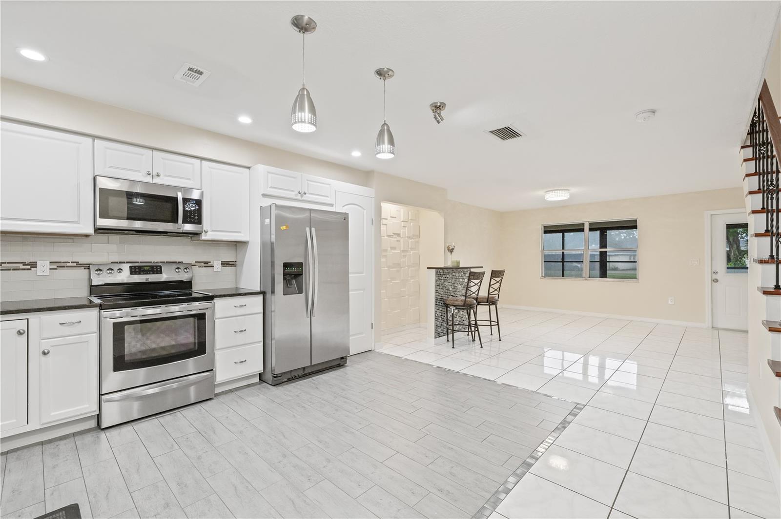 Image 15 of 42 For 3368 Ramblewood Place 37-d-1