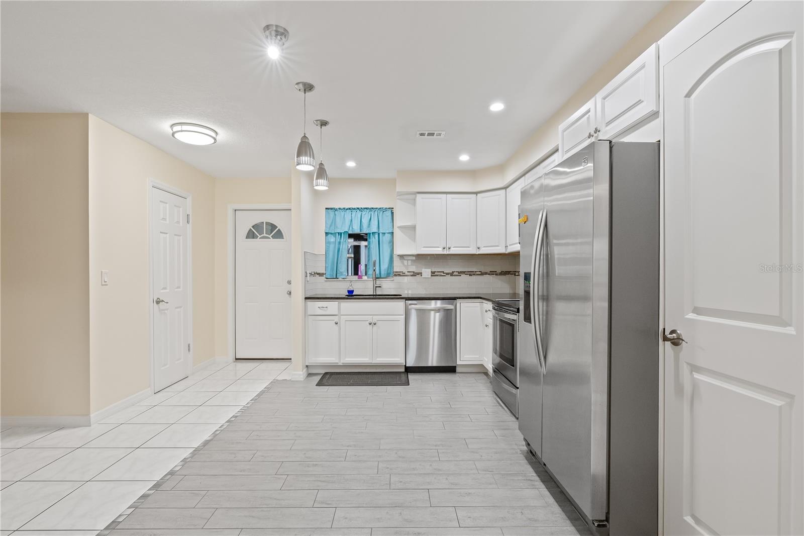 Image 17 of 42 For 3368 Ramblewood Place 37-d-1