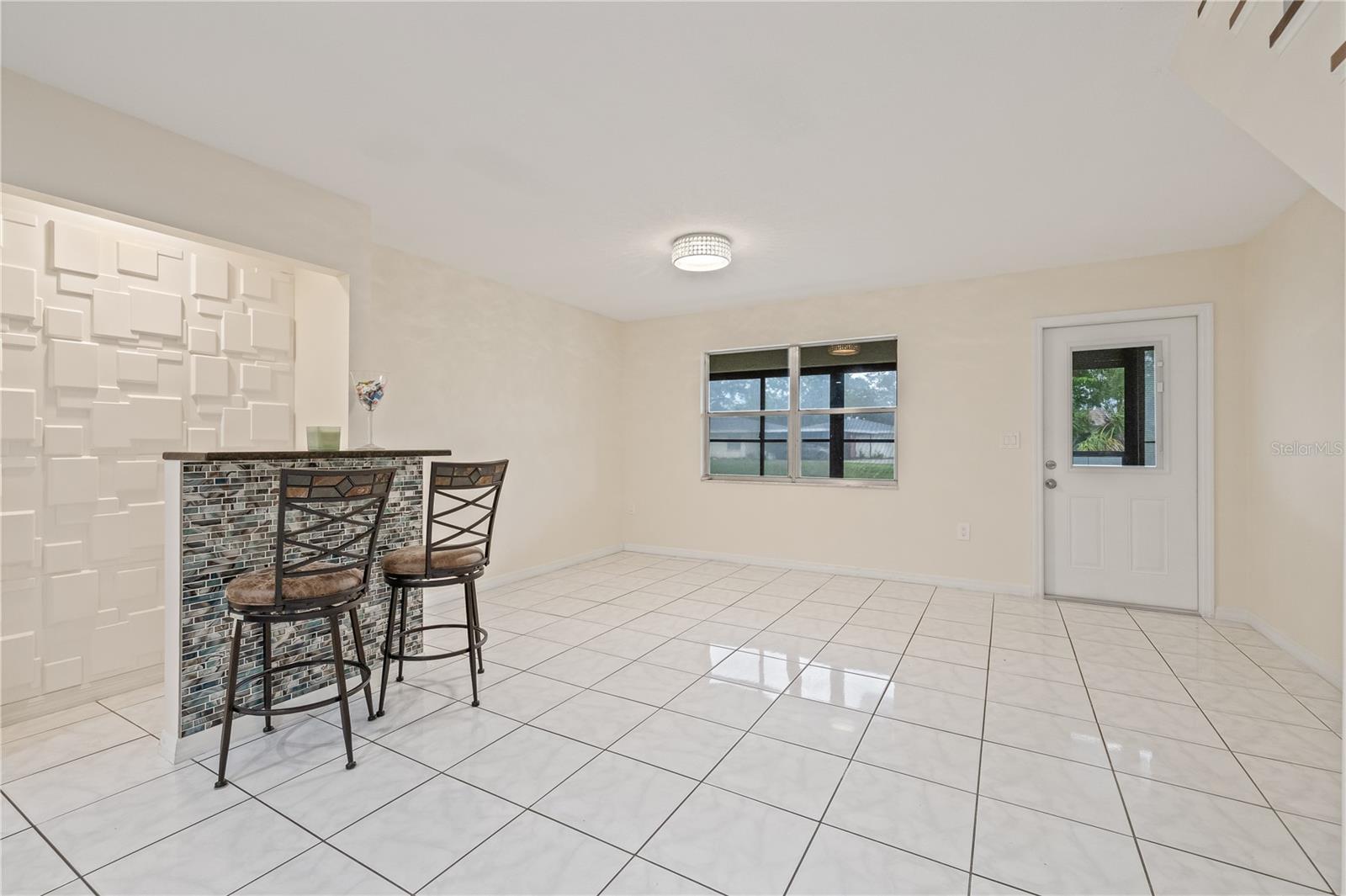 Image 5 of 42 For 3368 Ramblewood Place 37-d-1