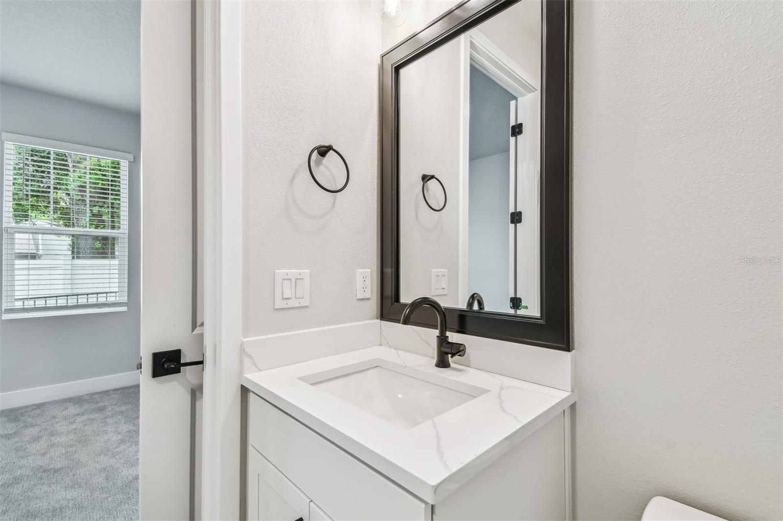 Listing photo id 9 for 6605 Nebraska Avenue 23
