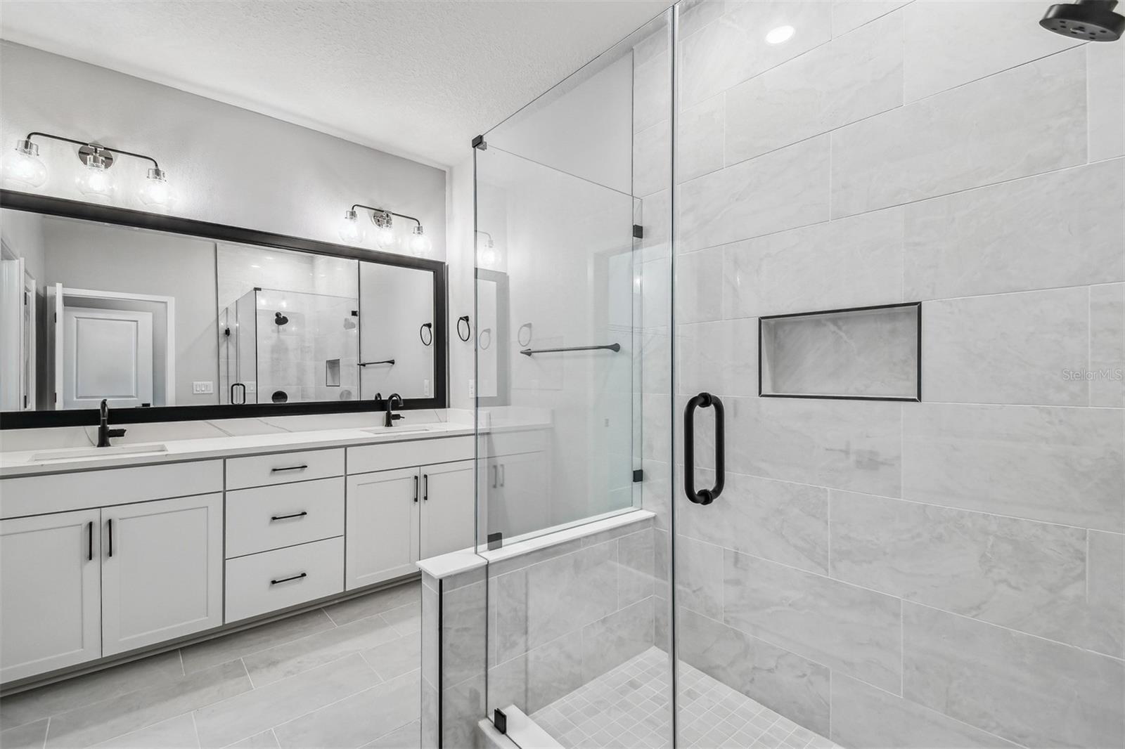Listing photo id 27 for 6605 Nebraska Avenue 23