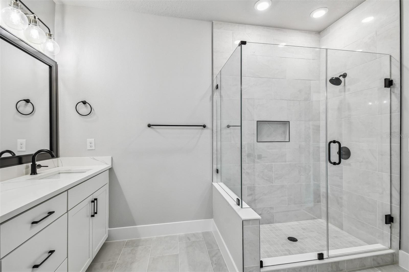 Listing photo id 28 for 6605 Nebraska Avenue 23