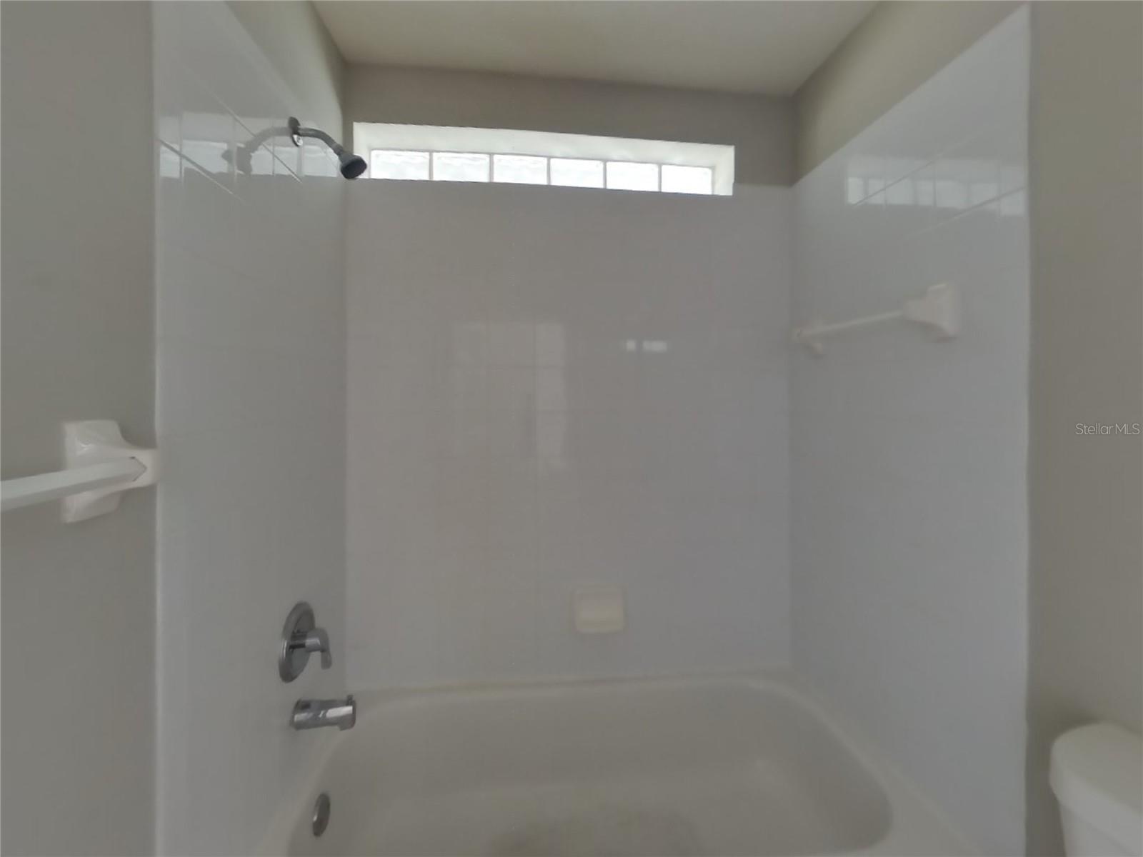 Image 13 of 16 For 24633 Laurel Ridge Drive
