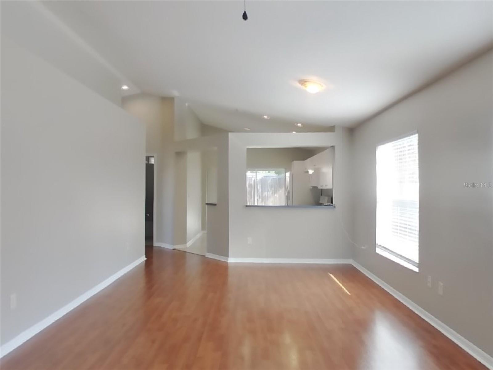 Image 3 of 16 For 24633 Laurel Ridge Drive