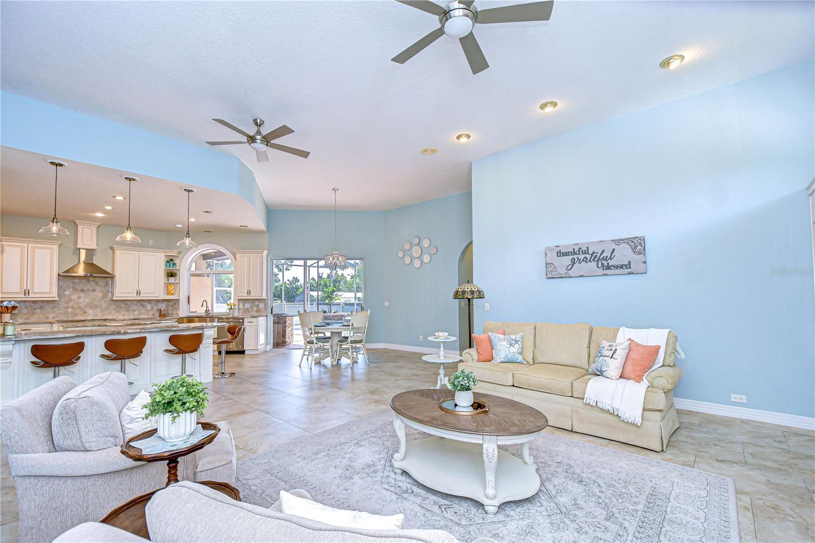 Image 12 of 49 For 2504 Oak Landing Drive