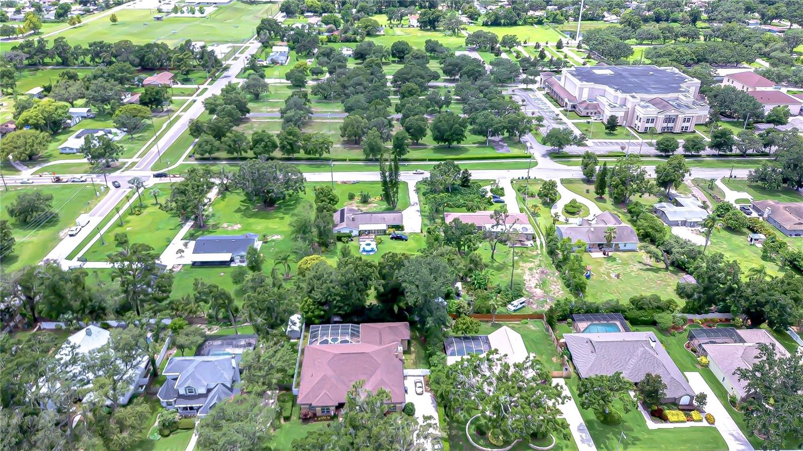 Image 39 of 49 For 2504 Oak Landing Drive