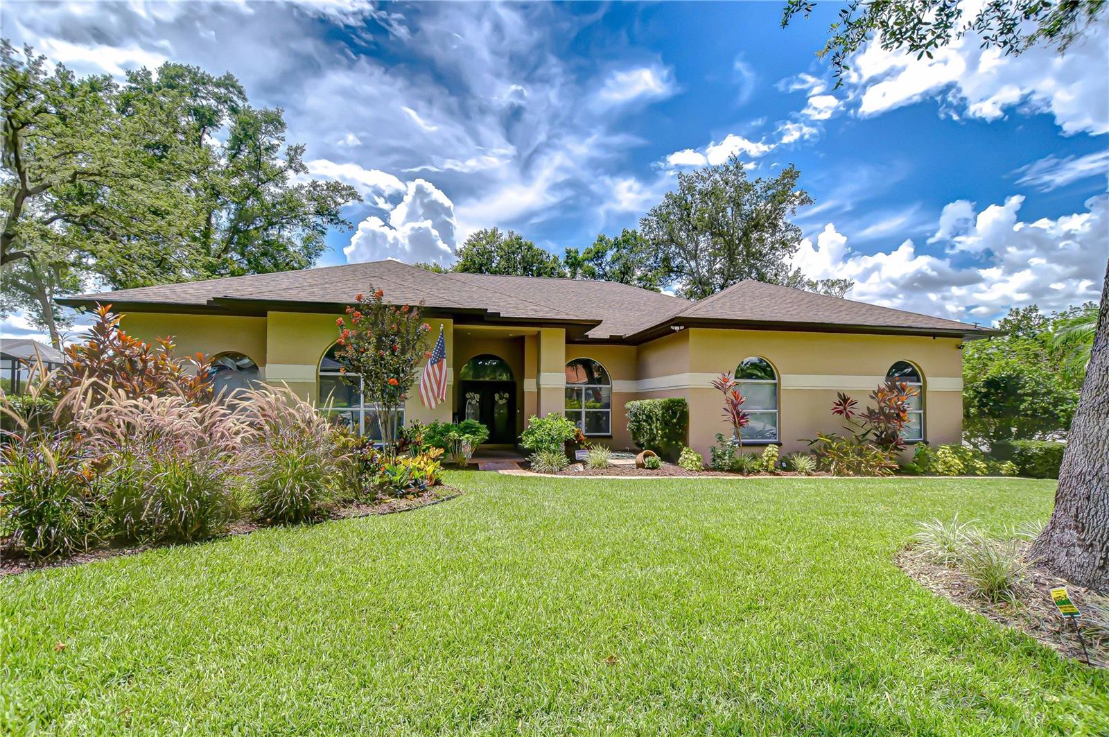Image 42 of 49 For 2504 Oak Landing Drive