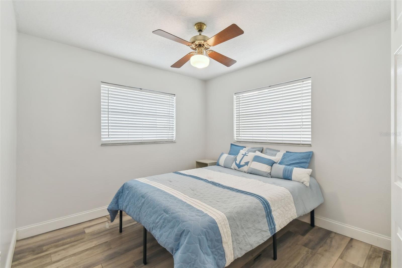 Image 18 of 30 For 446 Eagle Circle