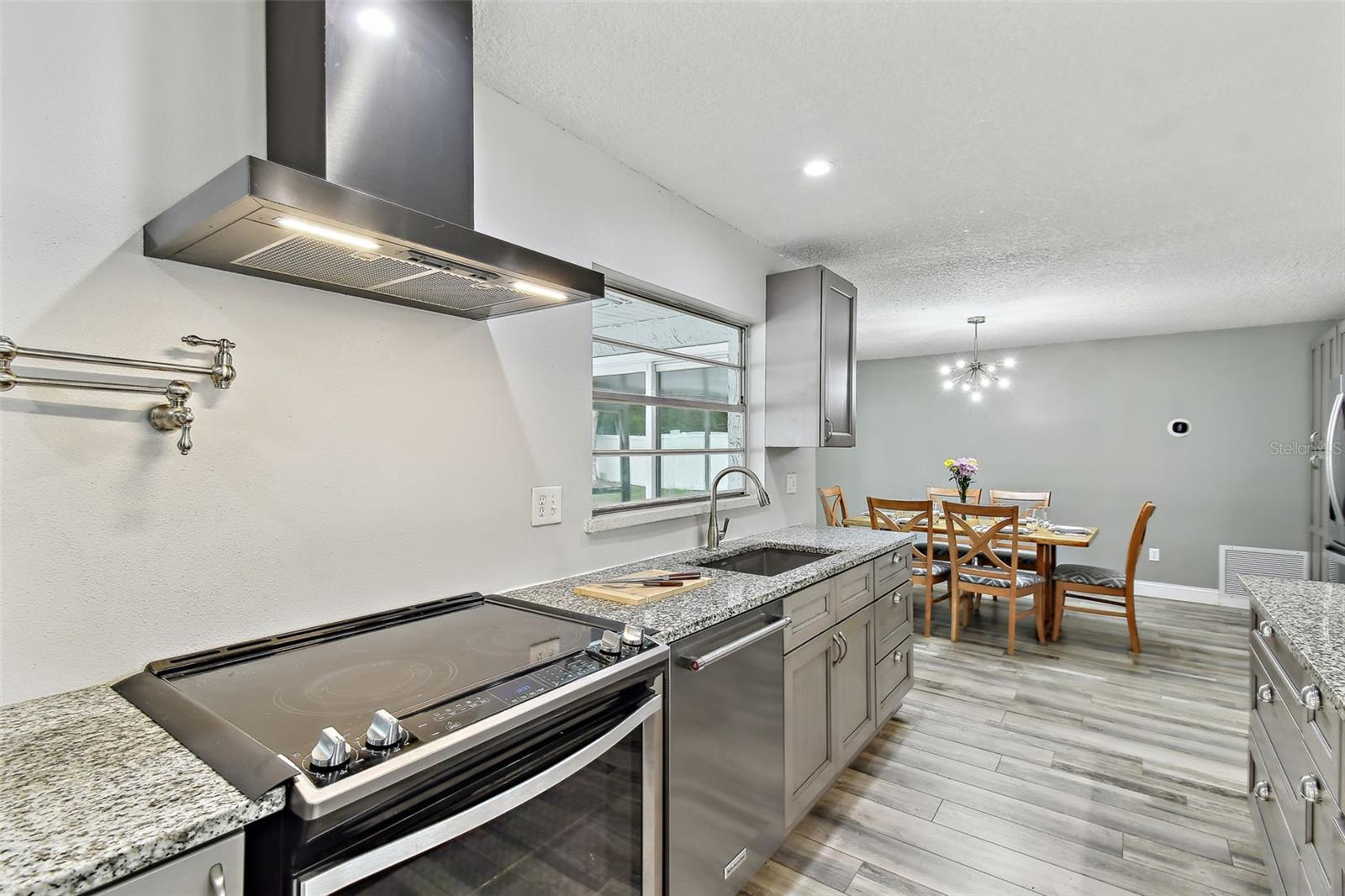 Image 9 of 30 For 446 Eagle Circle