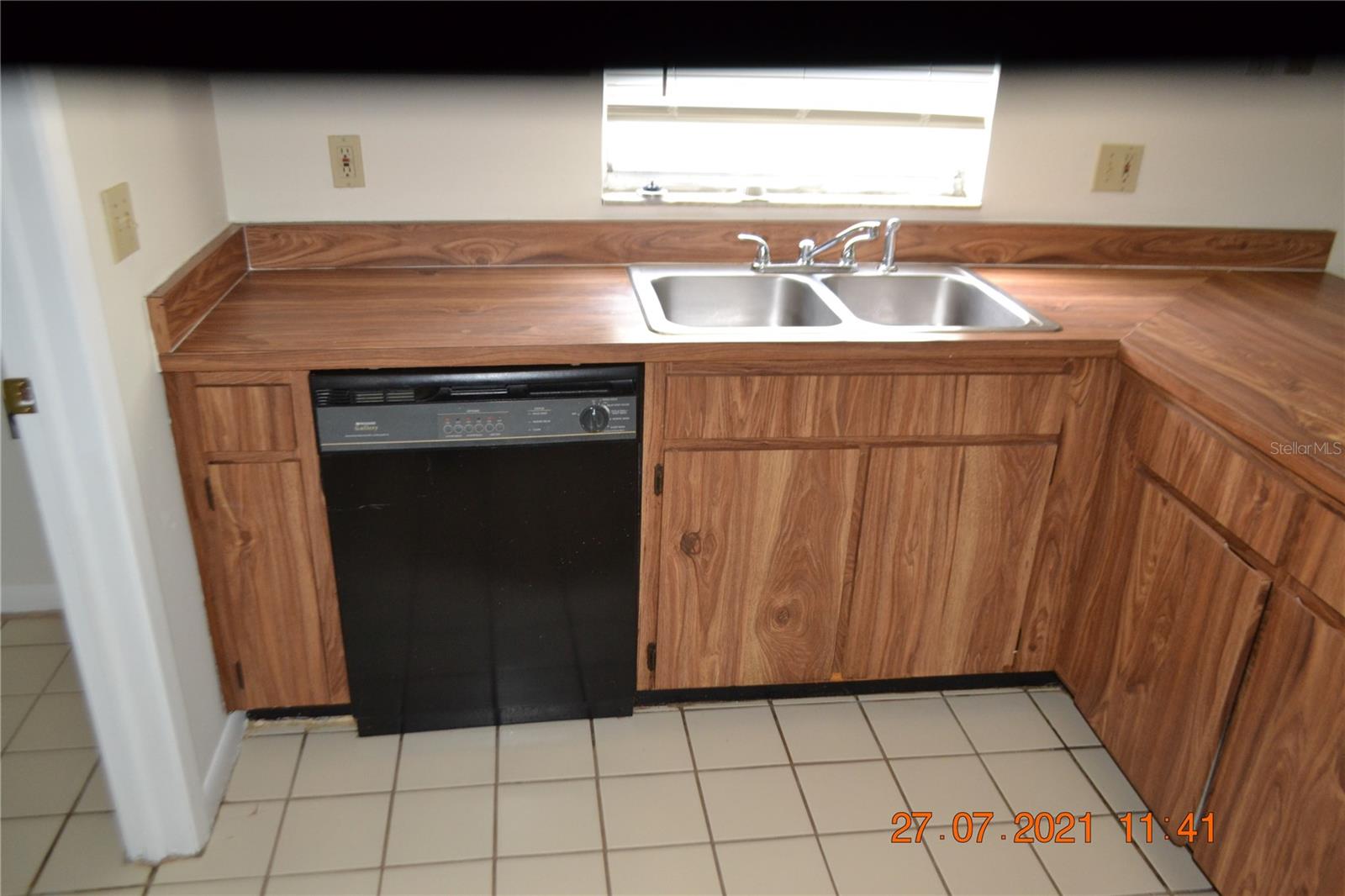 Image 5 of 15 For 7015 Monterron Lane