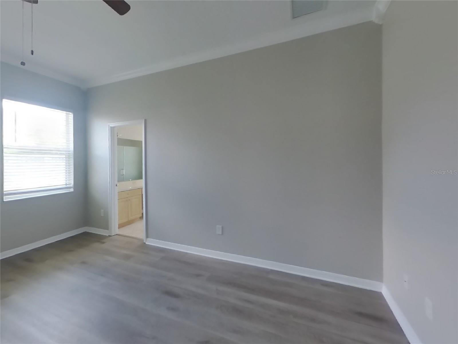 Image 7 of 17 For 5423 Braddock Drive