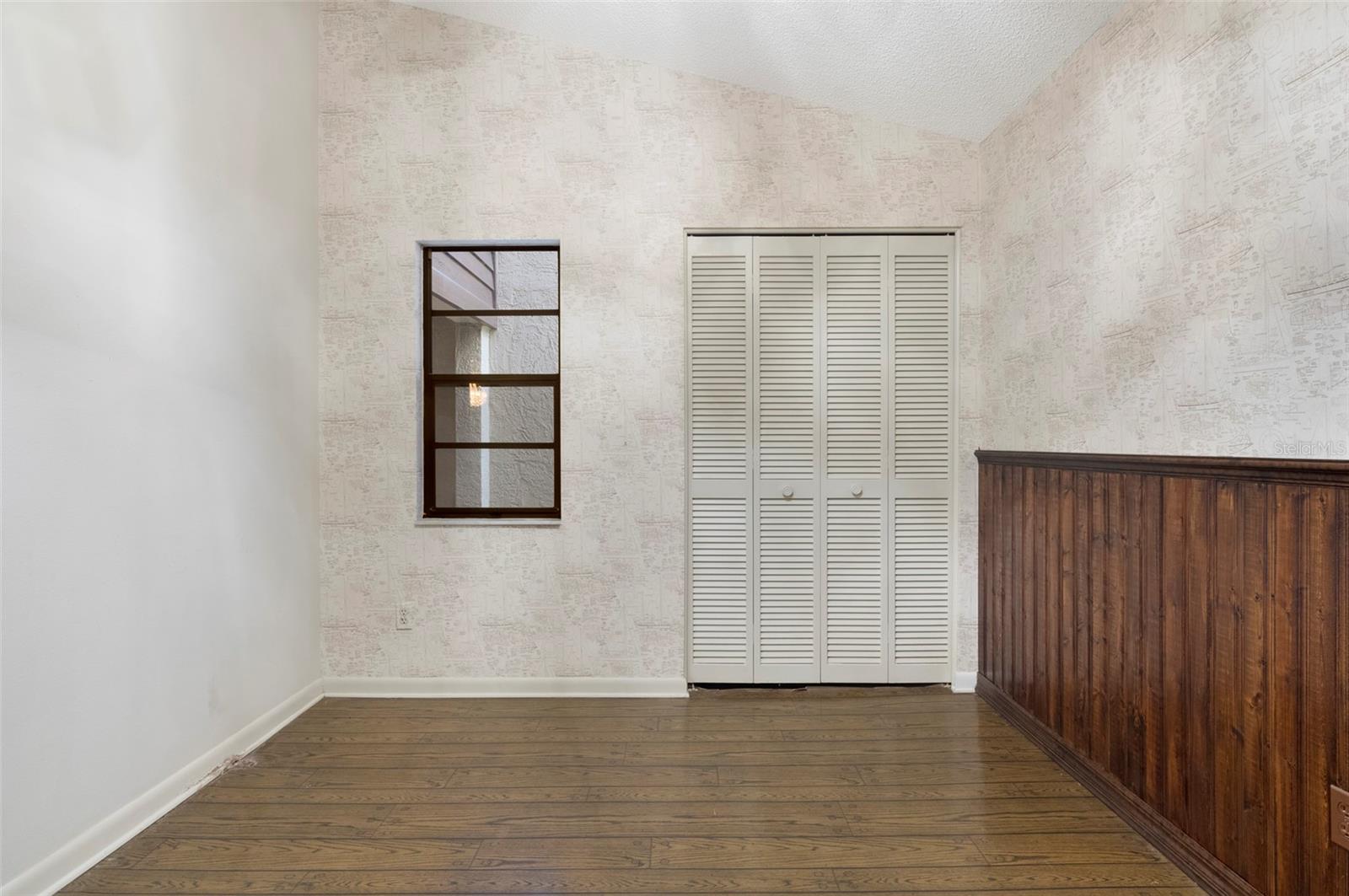 Image 12 of 39 For 9942 Lake Seminole Drive W