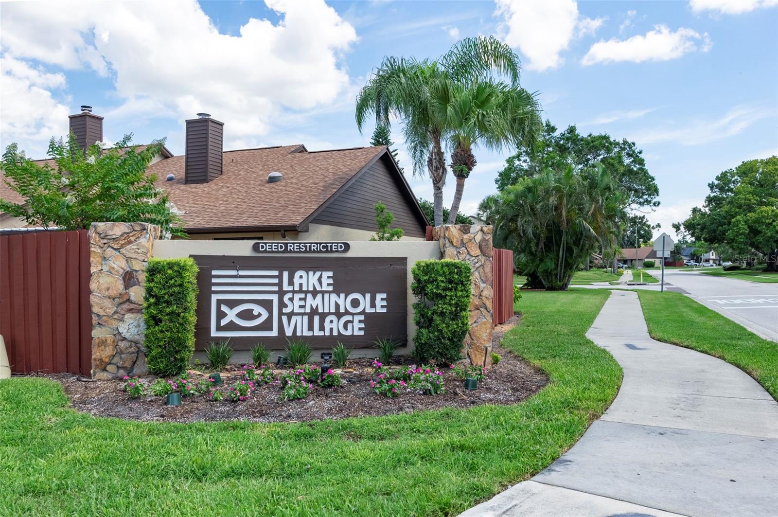 Image 39 of 39 For 9942 Lake Seminole Drive W