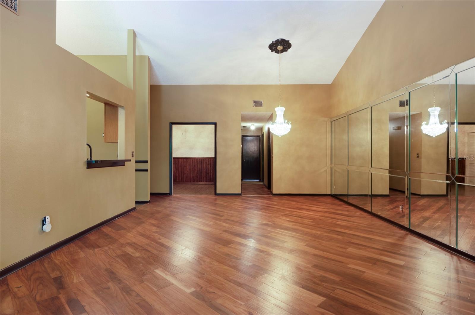 Image 5 of 39 For 9942 Lake Seminole Drive W