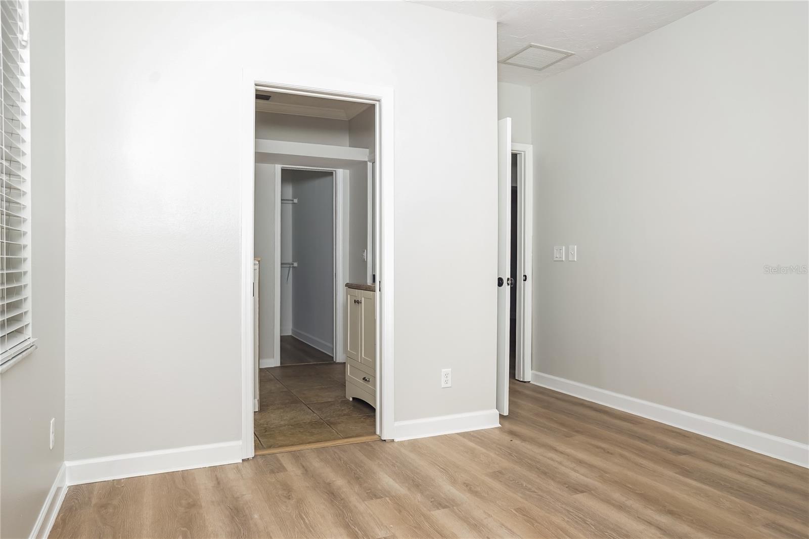 Image 7 of 15 For 4611 18th Avenue