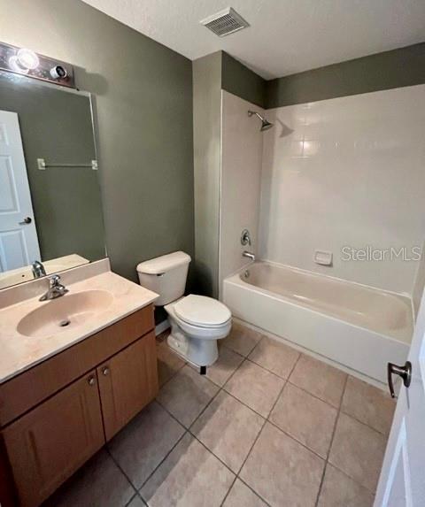 Image 14 of 27 For 6818 Cambridge Park Drive