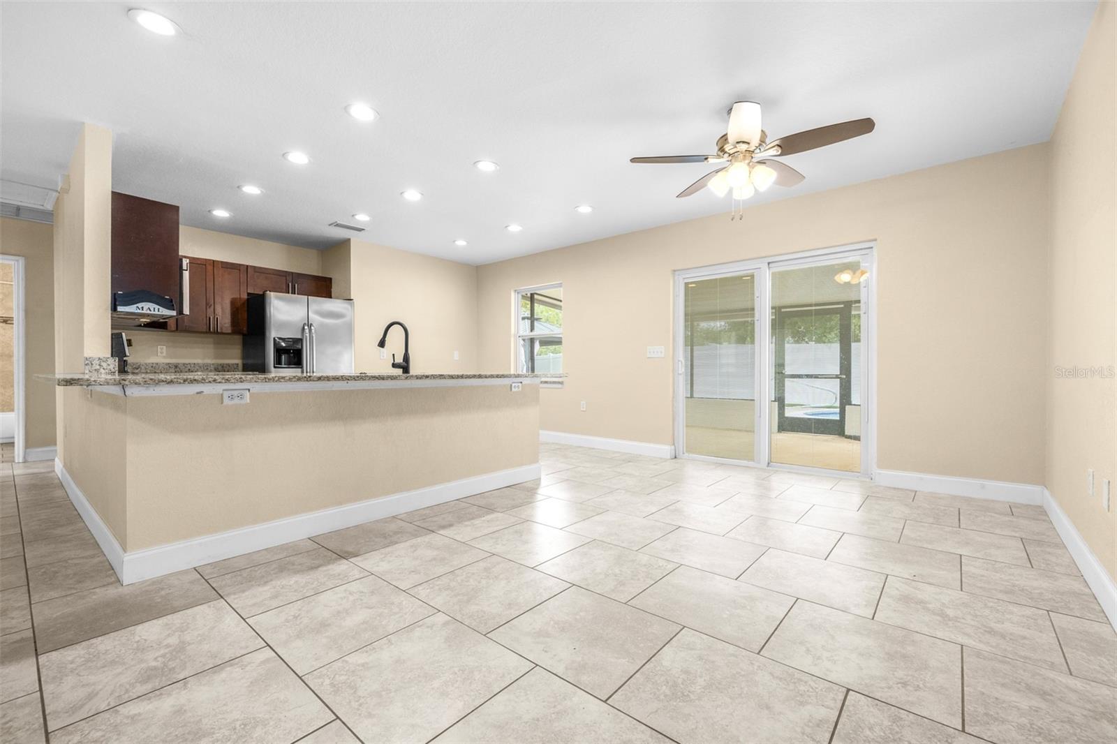 Image 10 of 42 For 8927 95th Street N