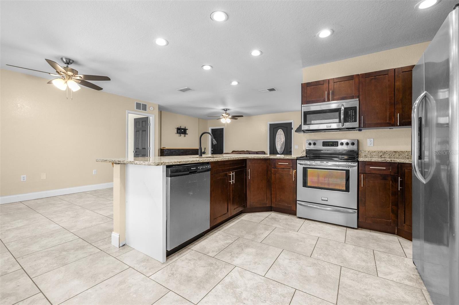 Image 13 of 42 For 8927 95th Street N