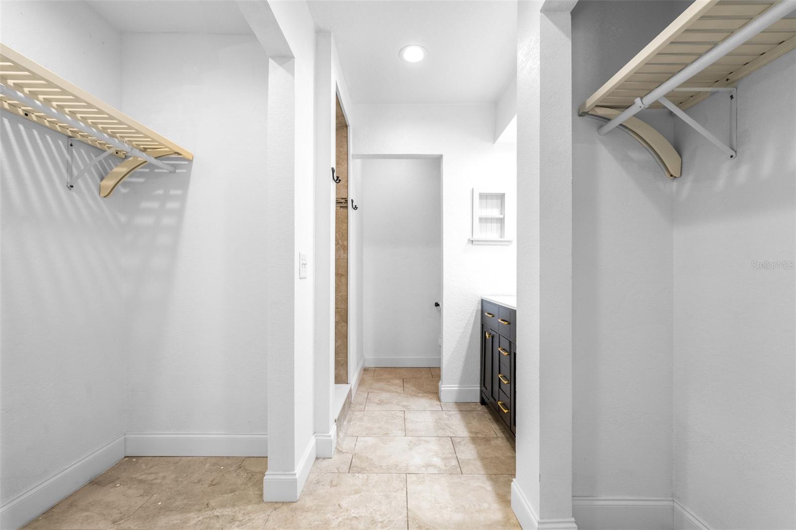 Image 18 of 42 For 8927 95th Street N