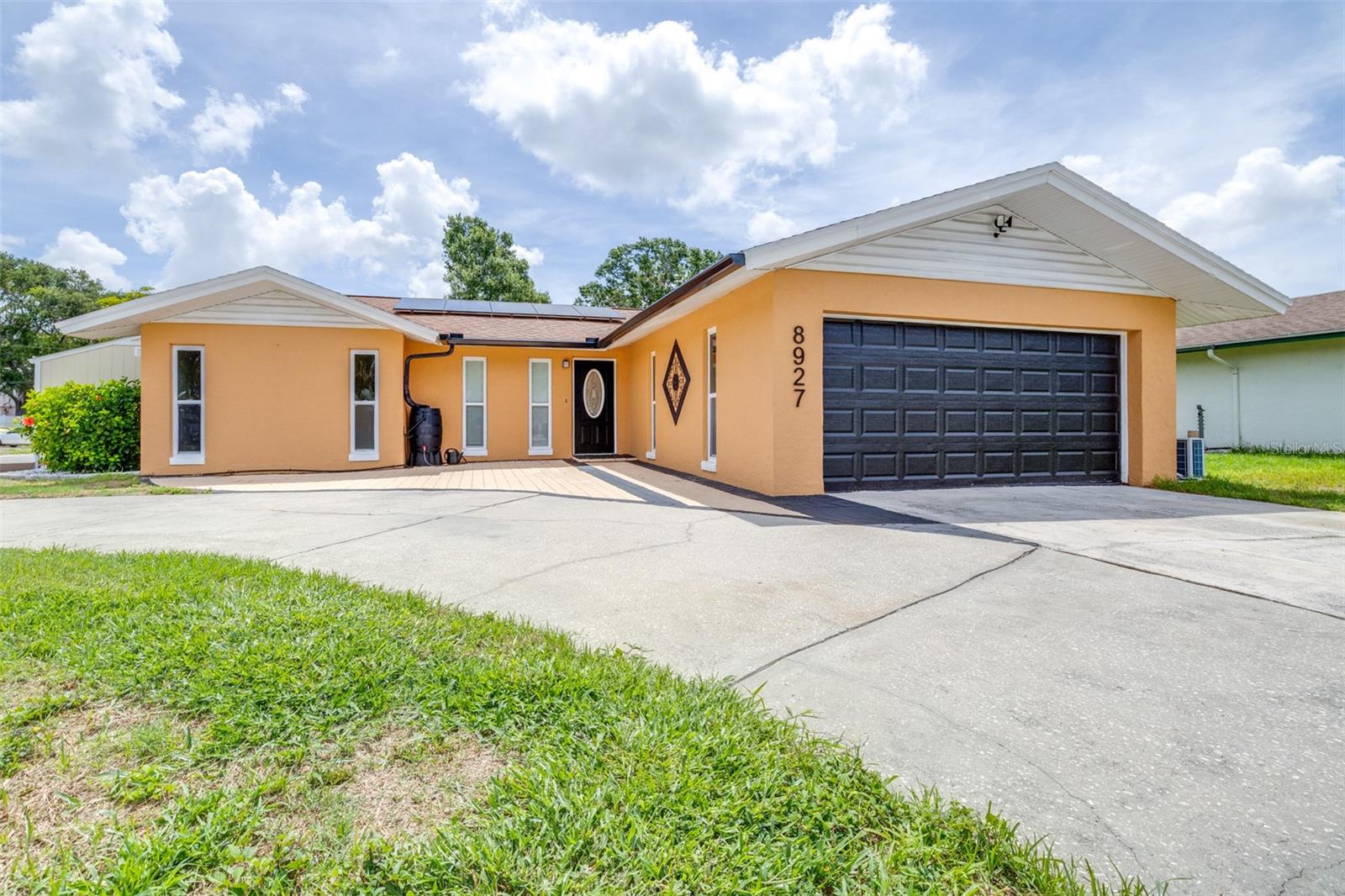 Image 2 of 42 For 8927 95th Street N