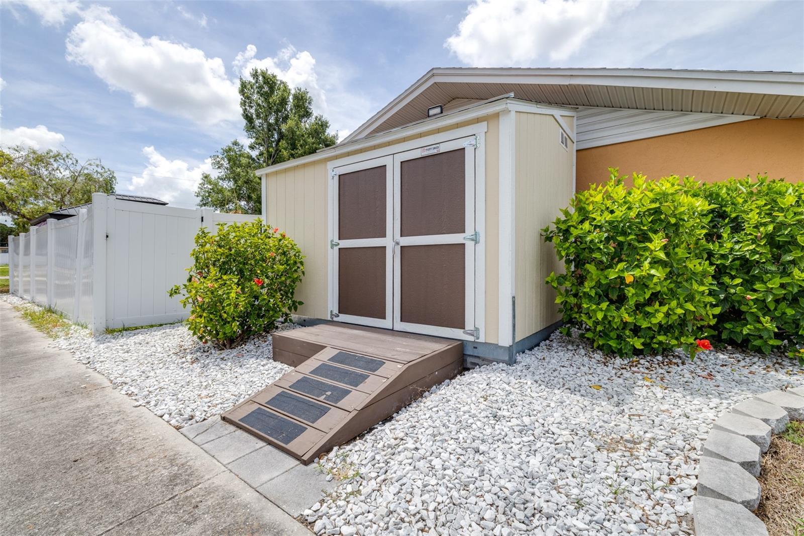Image 38 of 42 For 8927 95th Street N