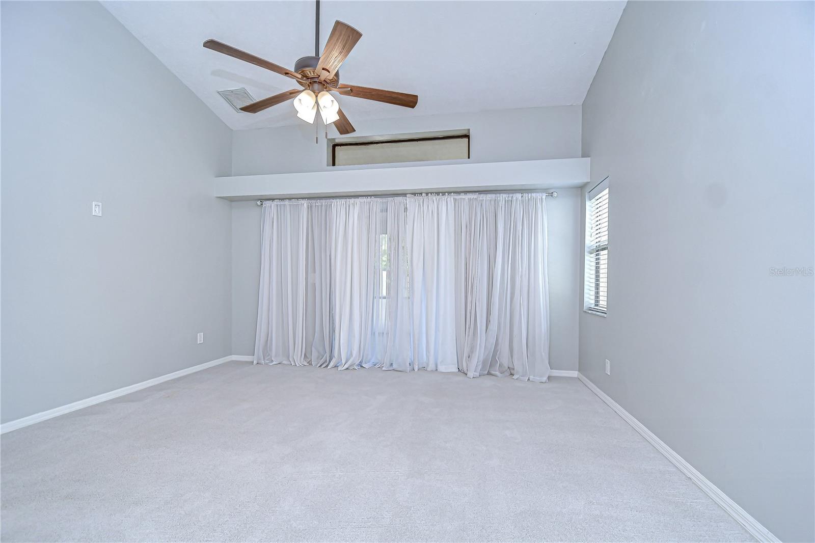 Image 15 of 40 For 512 Pinewalk Drive
