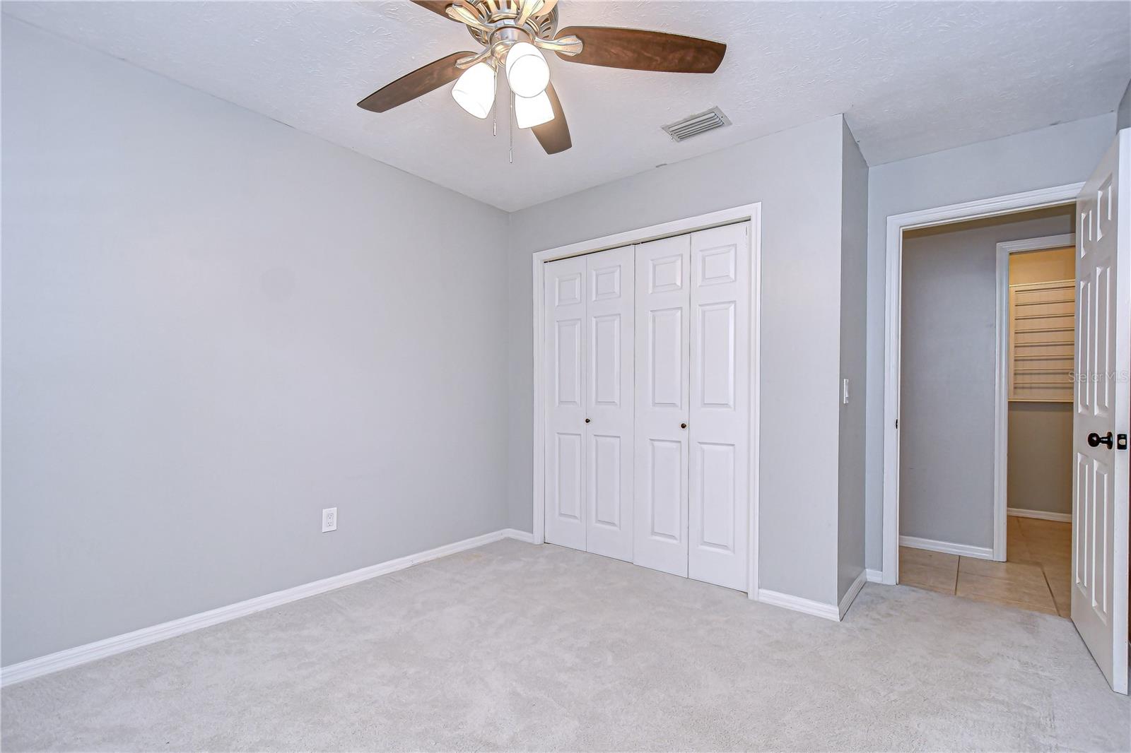 Image 19 of 40 For 512 Pinewalk Drive