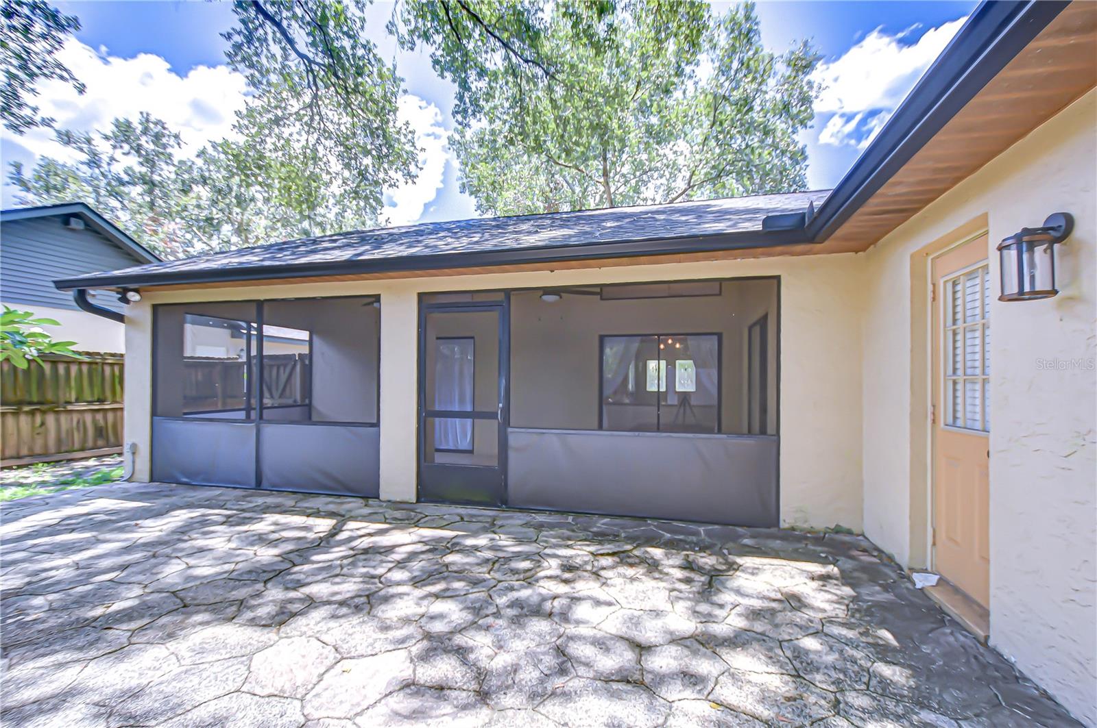 Image 23 of 40 For 512 Pinewalk Drive