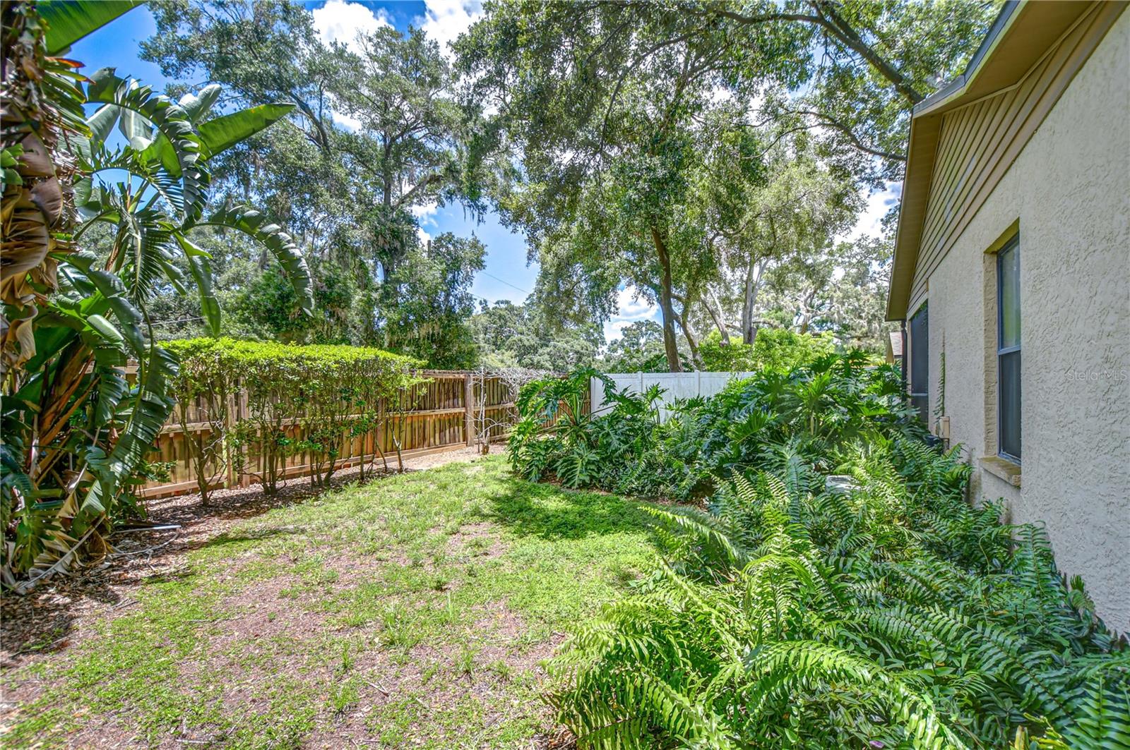 Image 37 of 40 For 512 Pinewalk Drive
