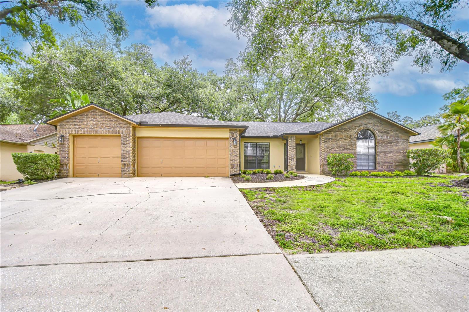 Image 38 of 40 For 512 Pinewalk Drive