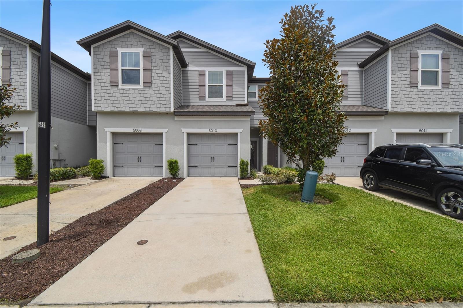 Image 2 of 49 For 5010 Blue Latan Lane