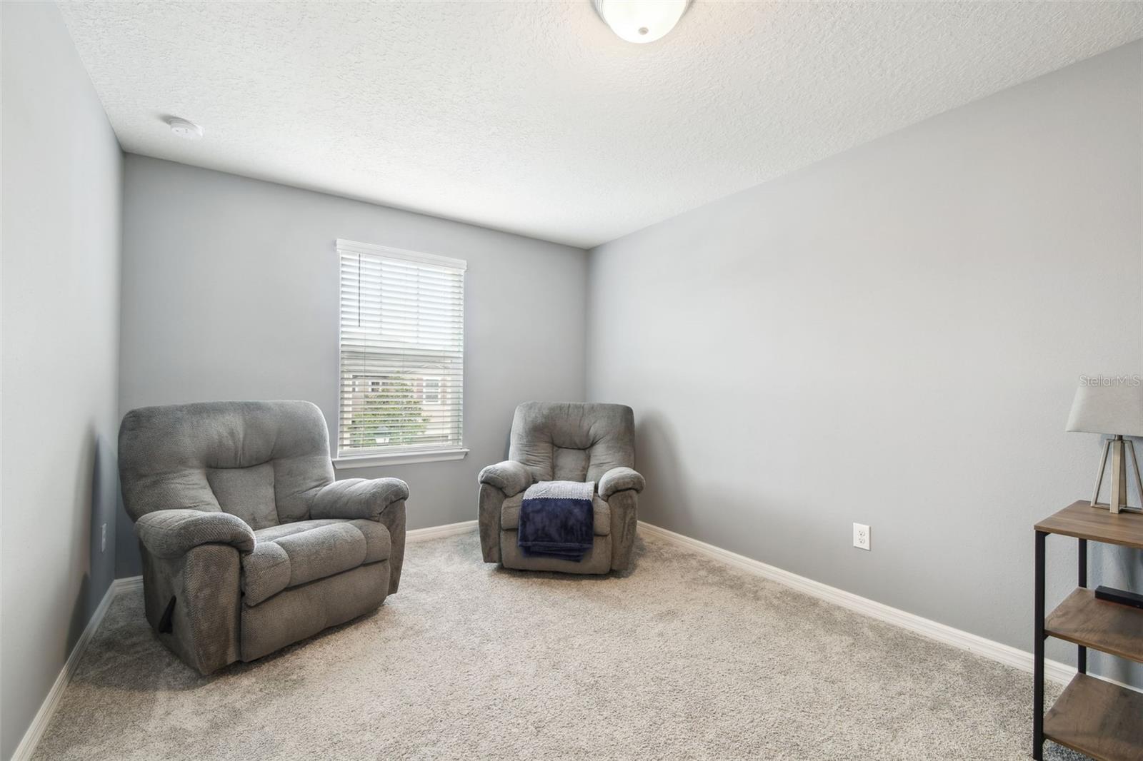 Image 33 of 49 For 5010 Blue Latan Lane