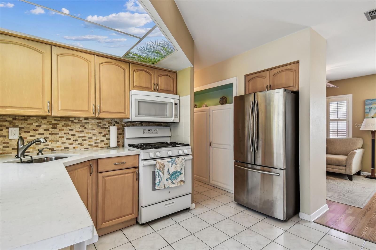 Image 17 of 49 For 12400 Park Boulevard 519