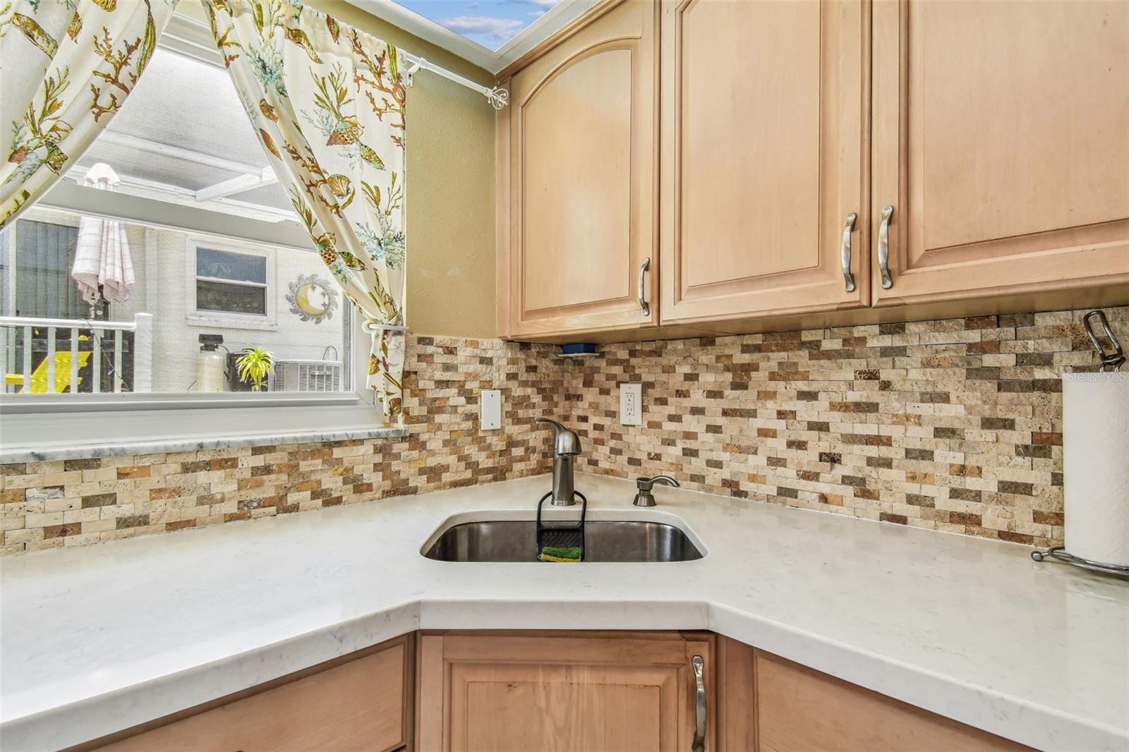 Image 18 of 49 For 12400 Park Boulevard 519