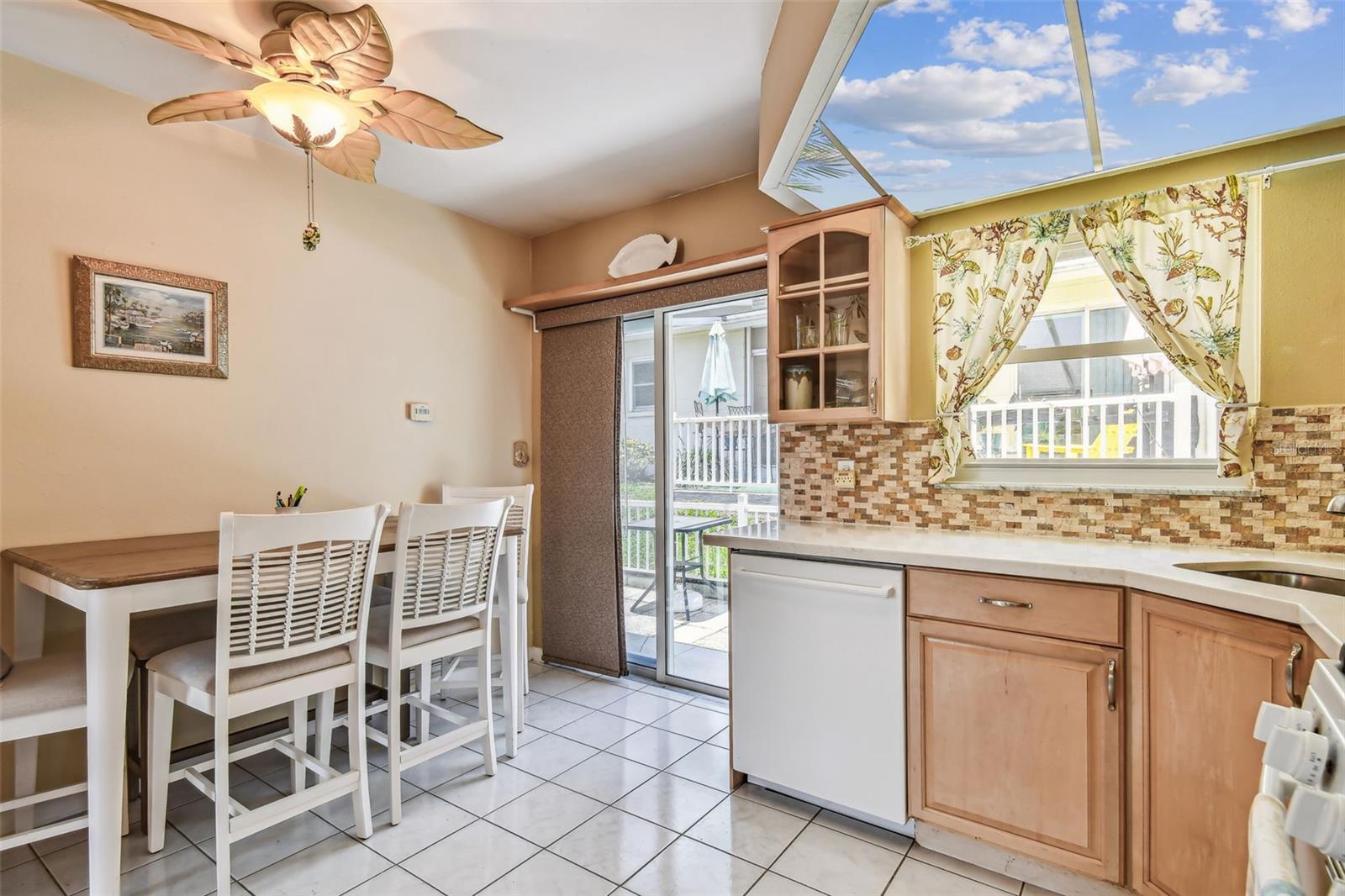 Image 19 of 49 For 12400 Park Boulevard 519