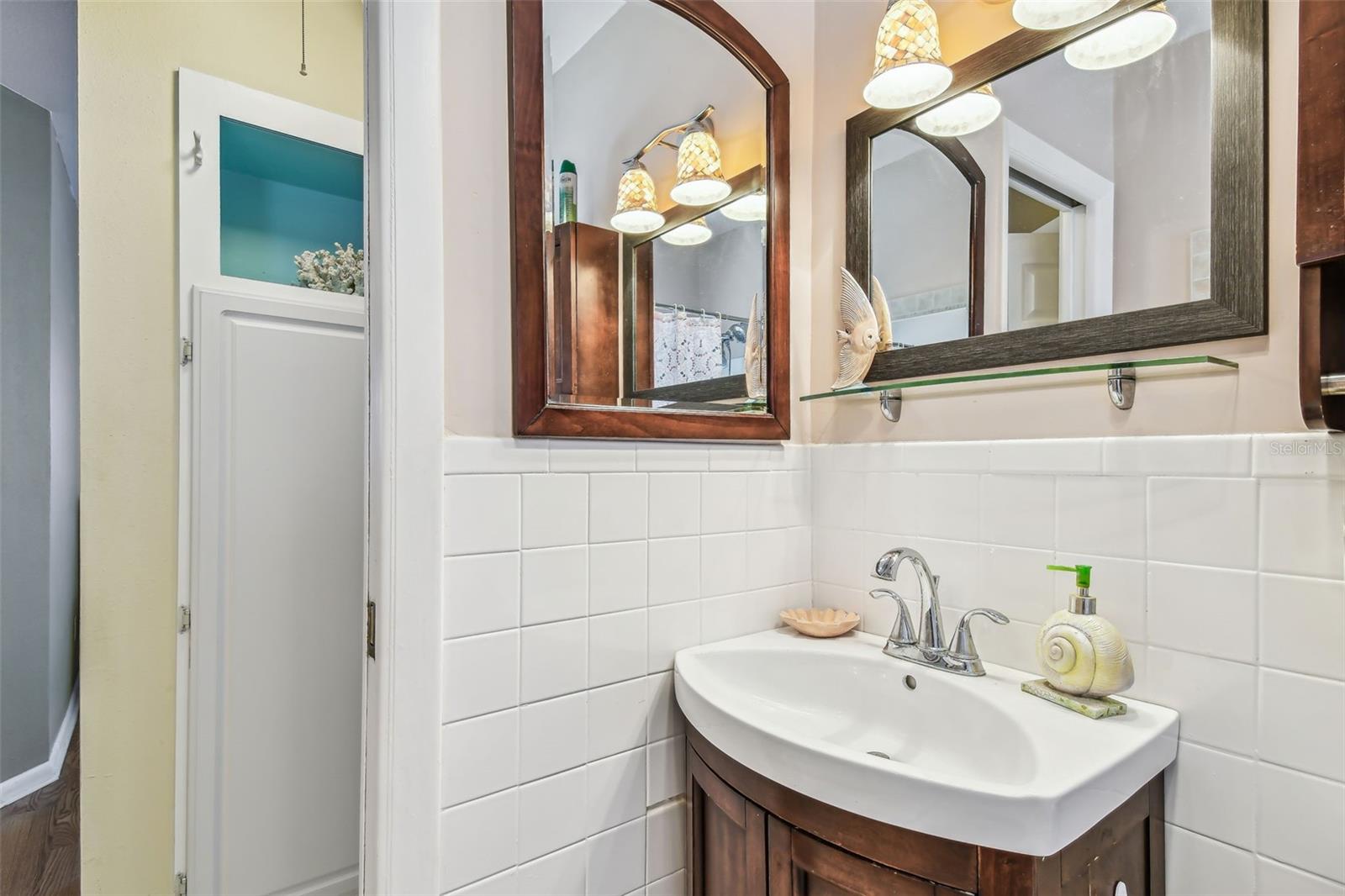 Image 34 of 49 For 12400 Park Boulevard 519
