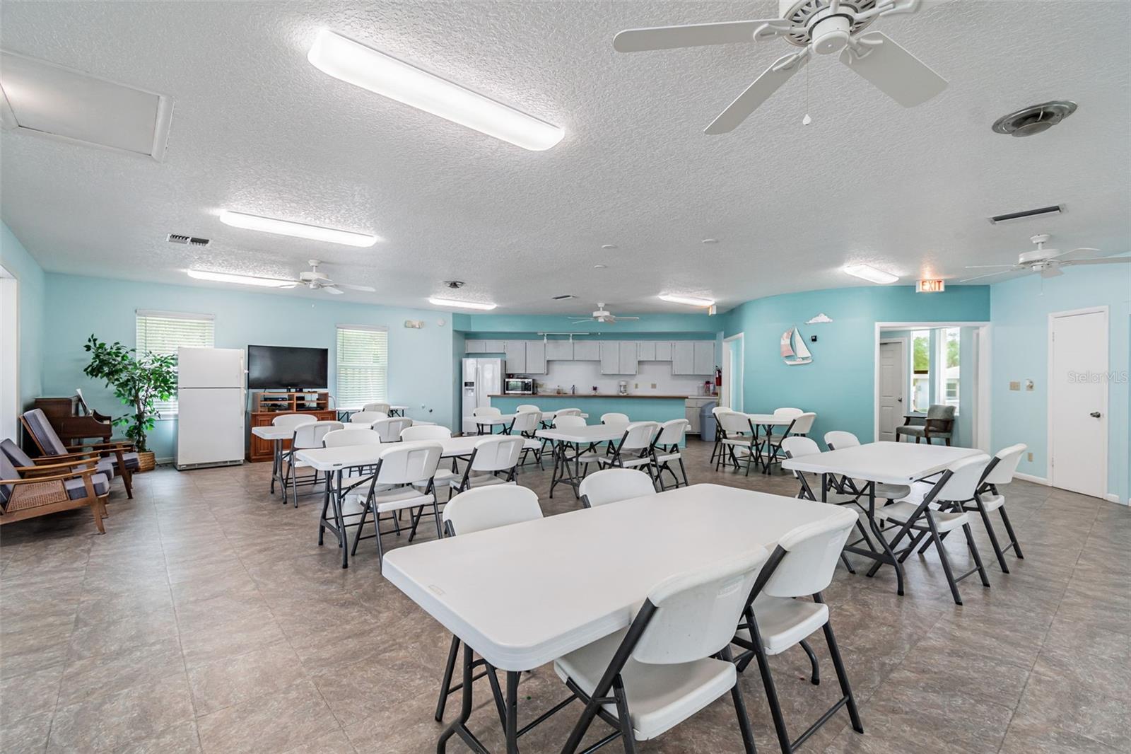 Image 48 of 49 For 12400 Park Boulevard 519