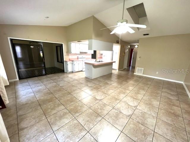 Image 6 of 24 For 2348 Evenglow Avenue