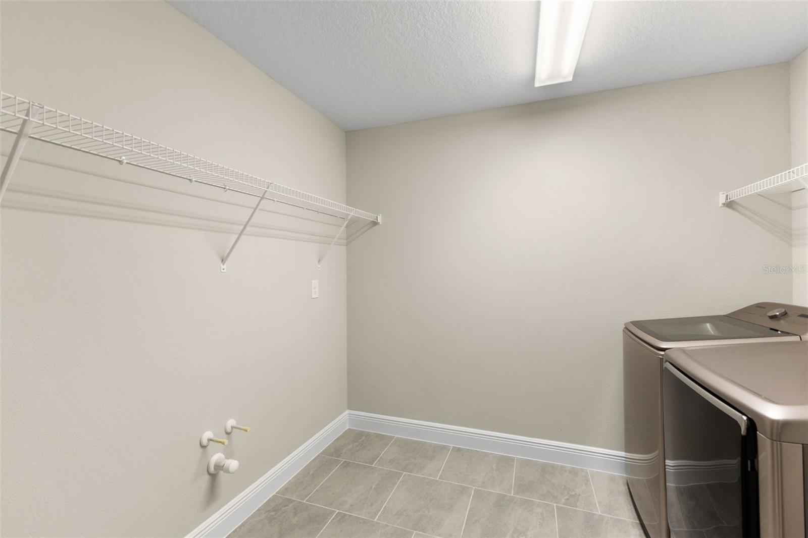 Image 19 of 57 For 12821 Satin Lily Drive