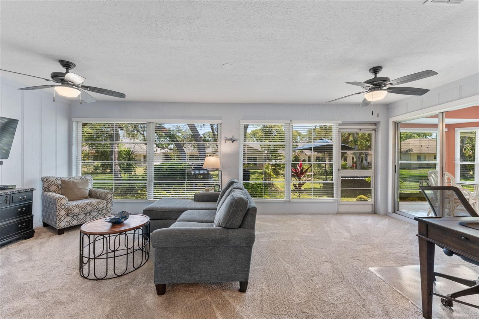 Image 22 of 58 For 2671 Royal Ridge Drive
