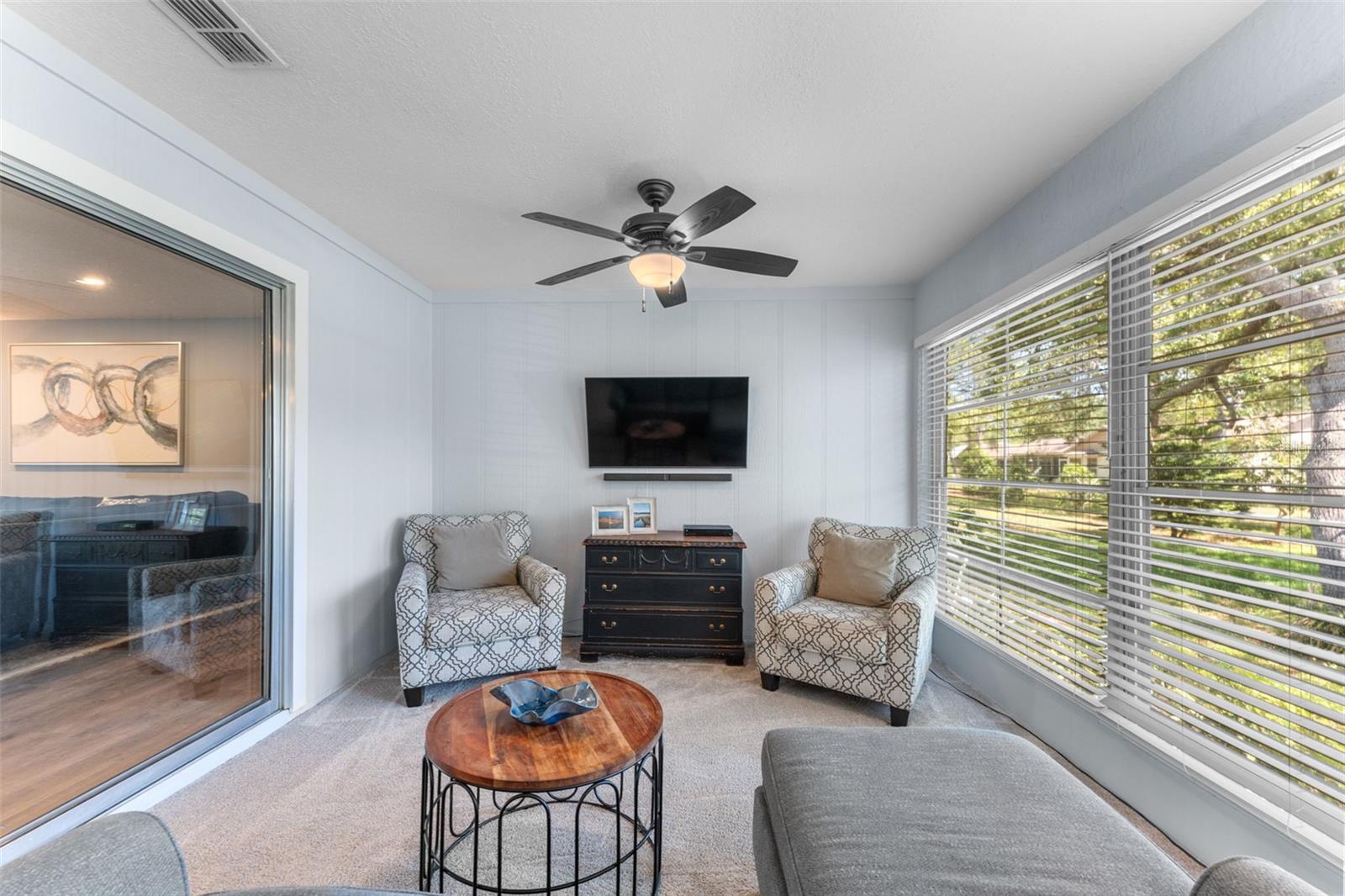 Image 24 of 58 For 2671 Royal Ridge Drive